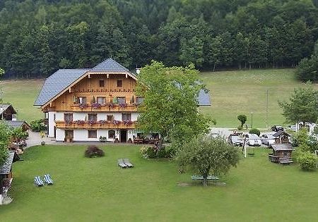 Hauslhof Bed & Breakfast Sankt Wolfgang im Salzkammergut ภายนอก รูปภาพ